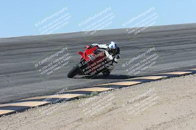 media/Oct-13-2025-Moto Forza (Mon) [[a66d839500]]/2-A Group/Session 2 (Bowl)/